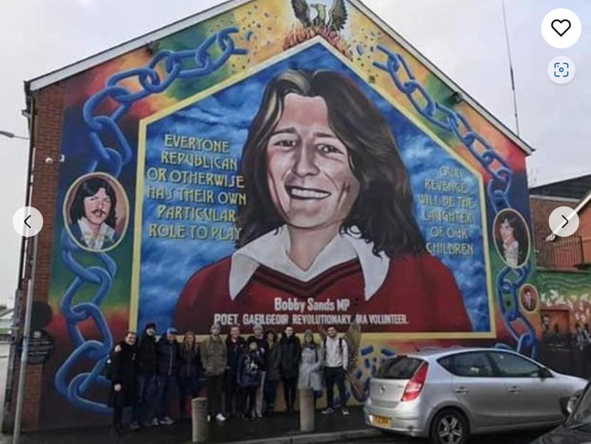 Maire Toireasa - Cosy Refurbished Property In The Gaeltacht Quarter Belfast Exterior foto