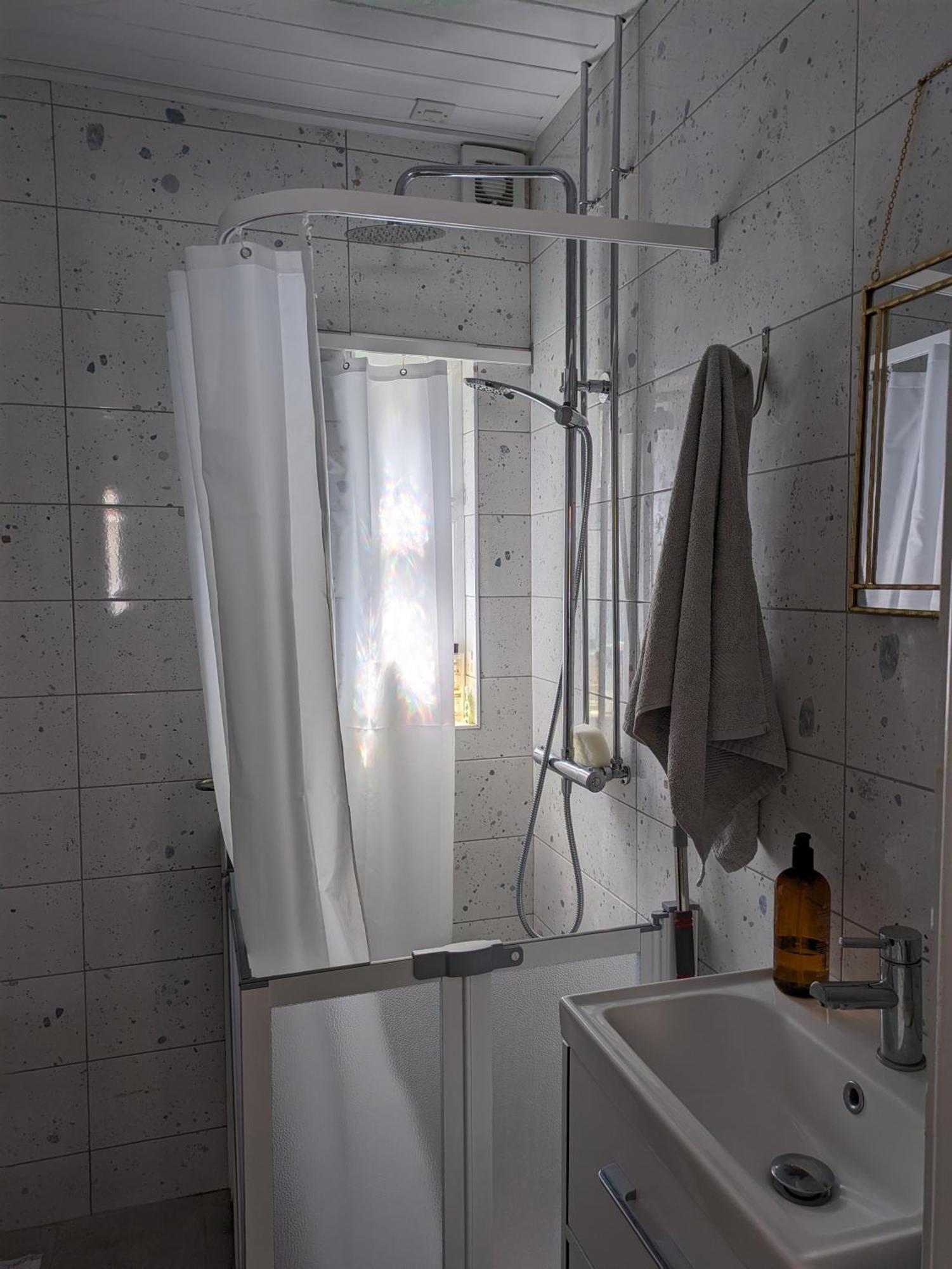 Maire Toireasa - Cosy Refurbished Property In The Gaeltacht Quarter Belfast Cameră foto
